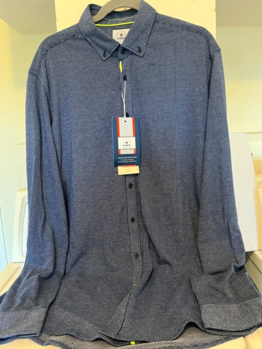 Lugu men’s long sleeve knit shirt.